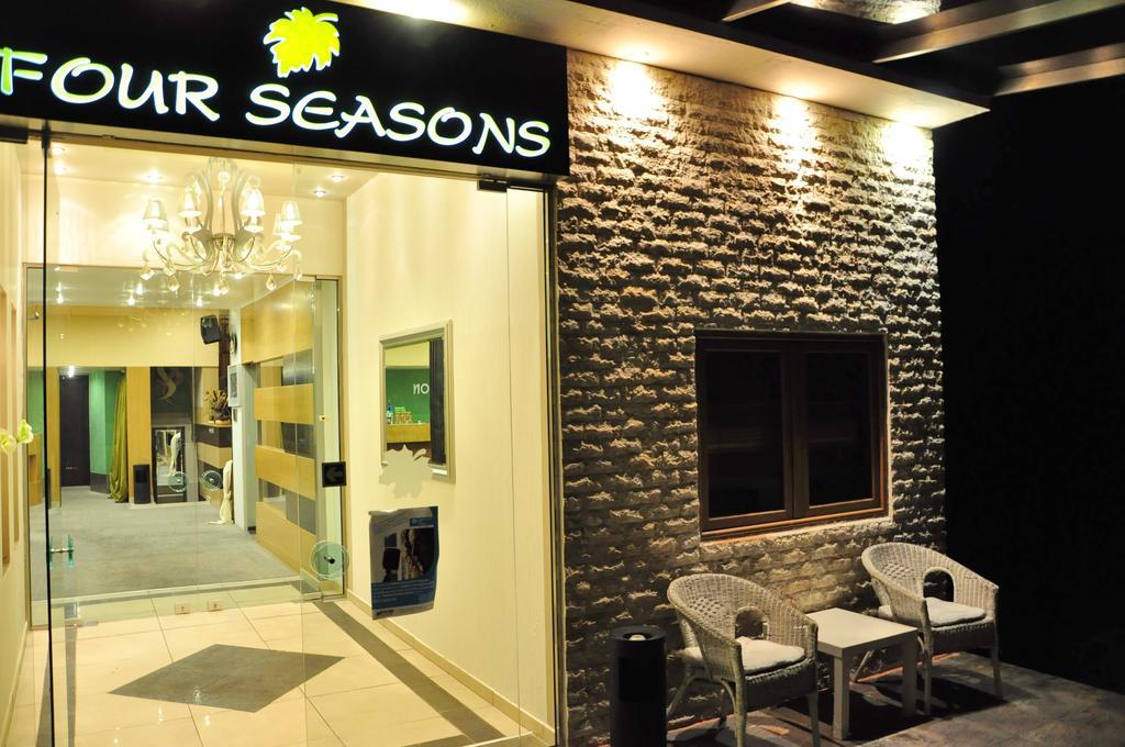 Four Seasons Hotel Trílofon Dış mekan fotoğraf